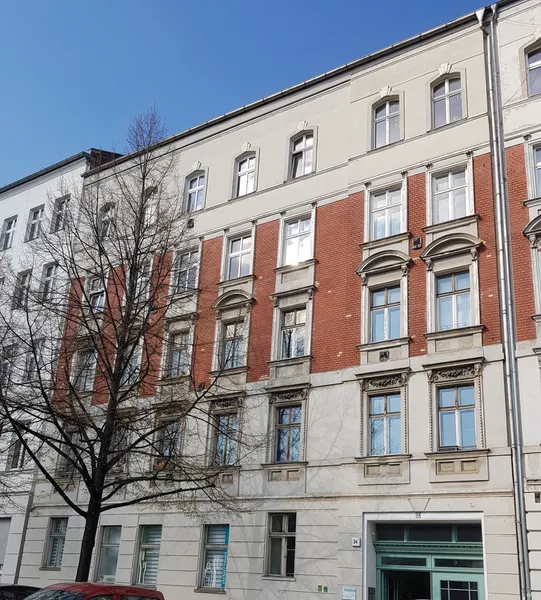 Schöne 1-Zimmer-Wohnung zu vermieten! — photo 1